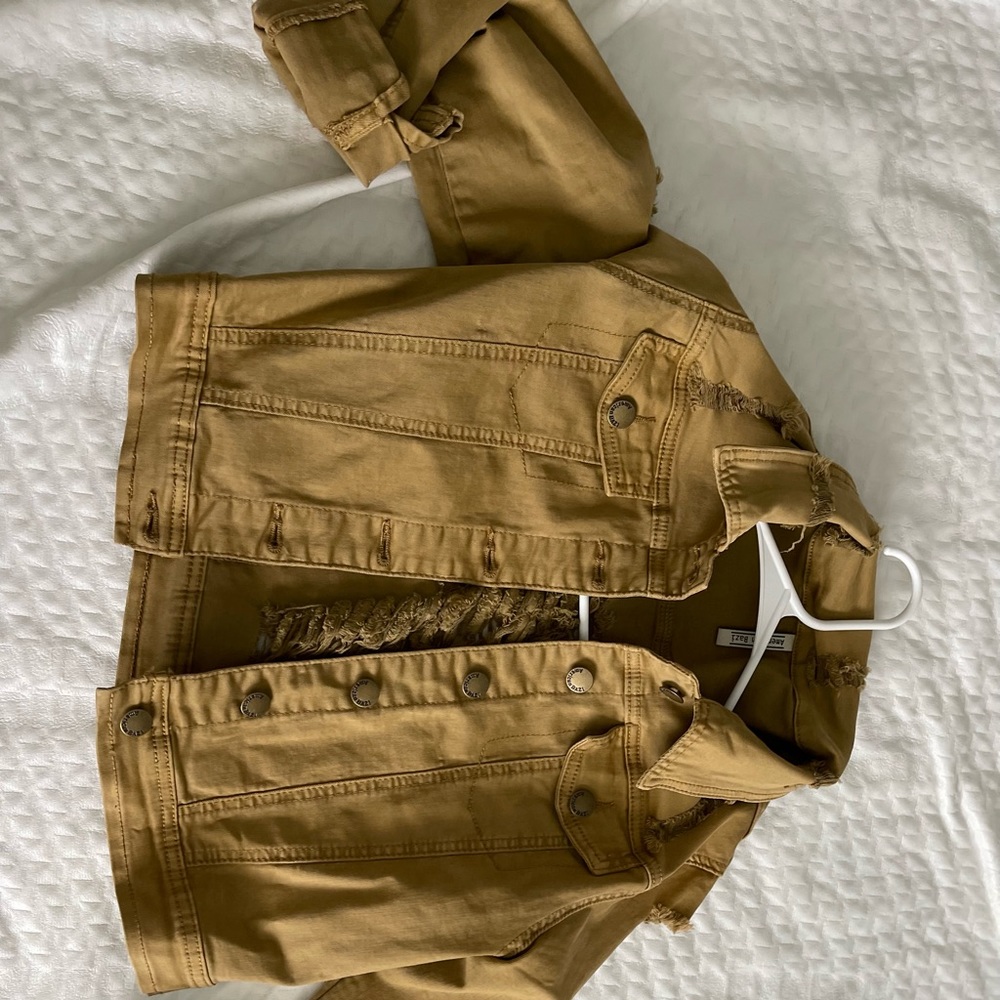 Fringe cropped jacket